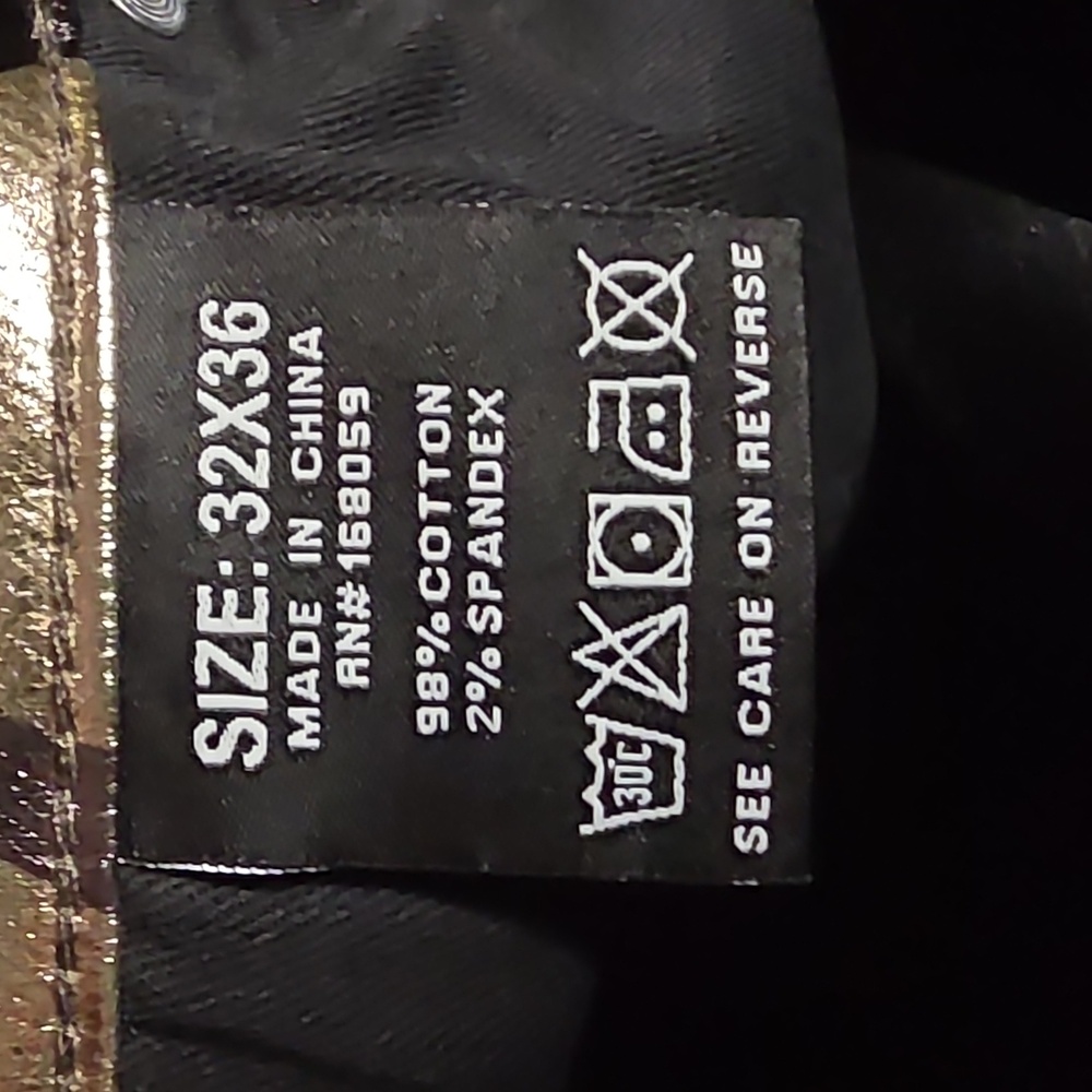 Armor Foil Wash Camo Jeans - Picture 7 of 7
